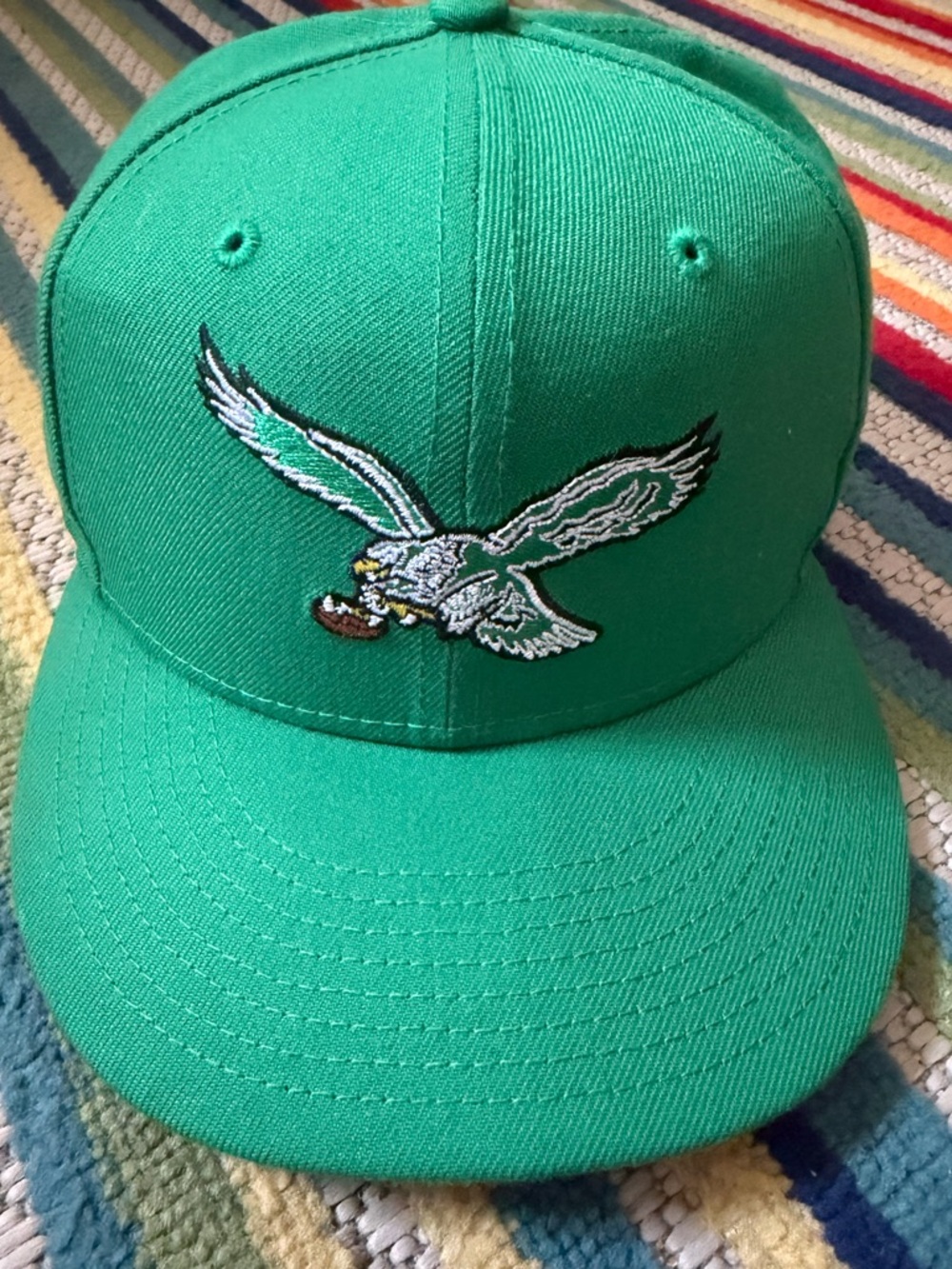 Youth Philadelphia Eagle Embroidered Kelly Green Fitted Hat